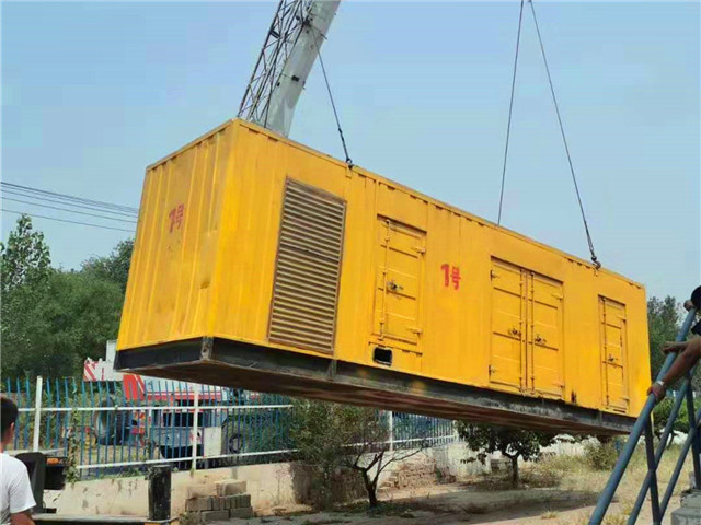 泾县300KW柴油发电机组油耗是多少？